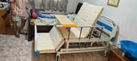 Giường y tế 4 tay quay DCN04