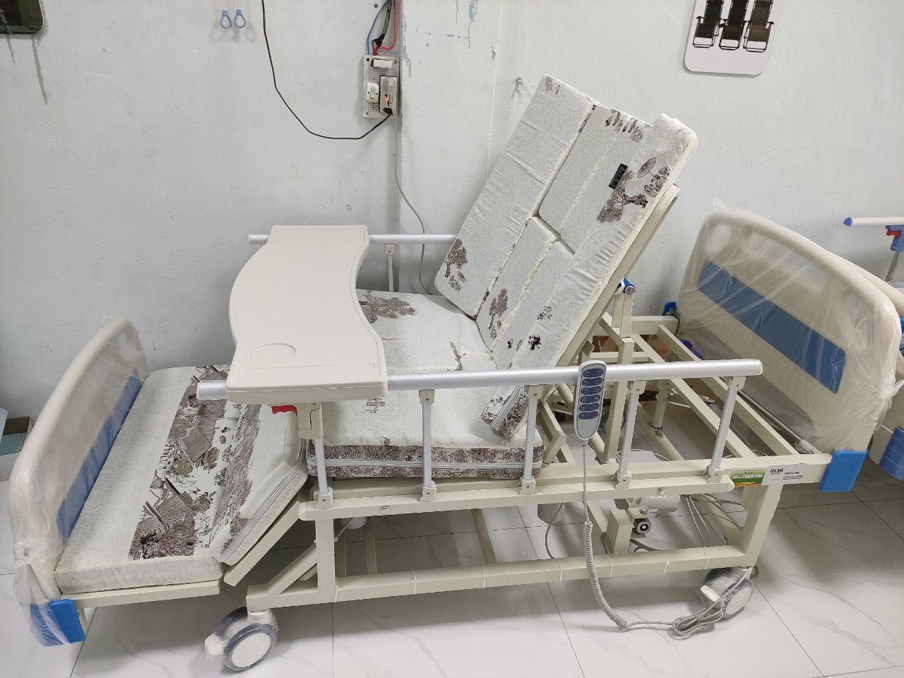 Giường bệnh Lucass Gb-T5D