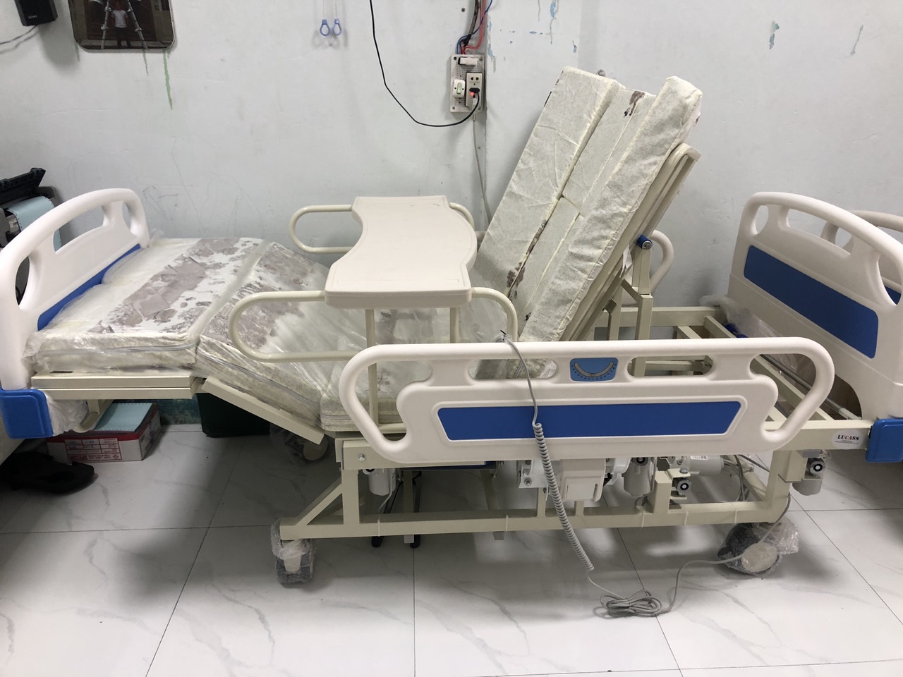 Giá giường y tế đa năng tại Hà Nội