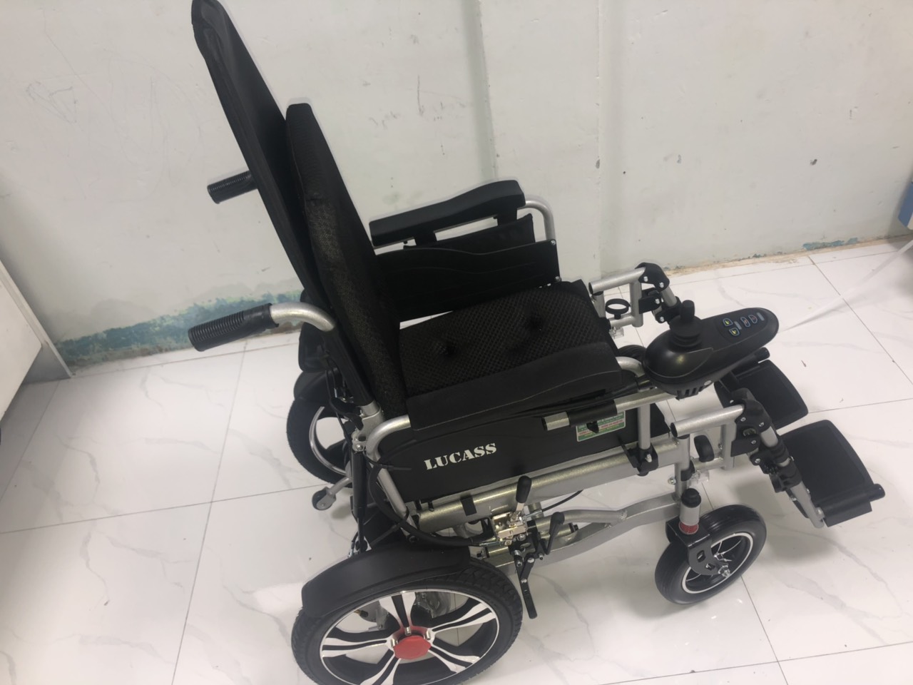 Địa chỉ uy tín cung cấp xe lăn đa năng chất lượng giá tốt