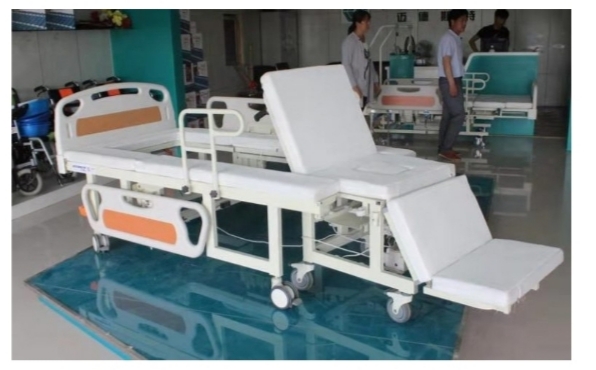 Giường bệnh dùng bằng điện