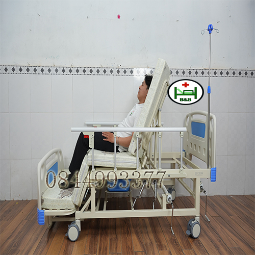 Giường bệnh 4 tay quay